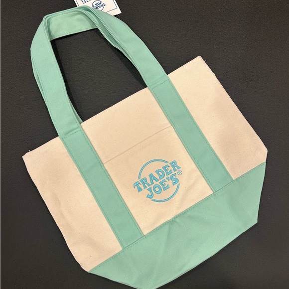 Trader Joe’s Mini Pastel Tote Bag - Green - Picture 1 of 1